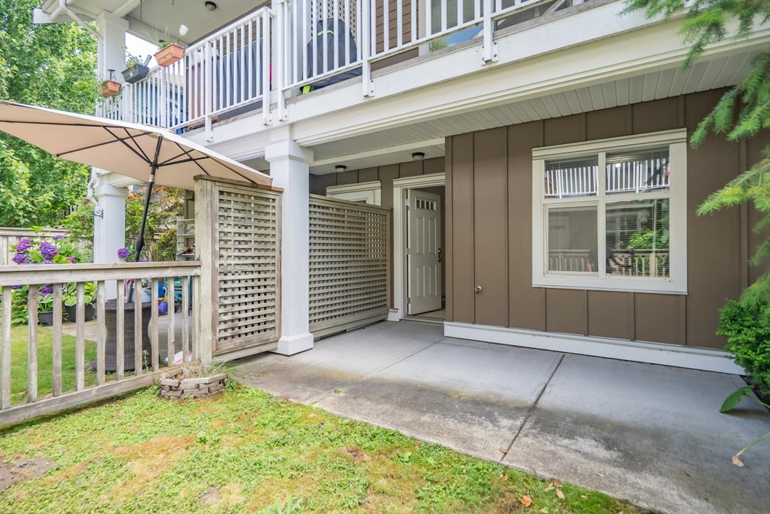 Staircase Photo of 35 935 Ewen Avenue, New Westminster, BC