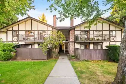 8985 Horne Street, Burnaby, BC, Burnaby — Townhouse for sale