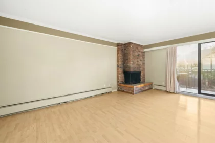 8985 Horne Street, Burnaby, BC, Burnaby — Townhouse for sale