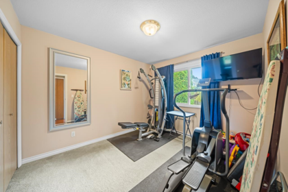 Walk-In Closet Photo of 6588 148a Street, Surrey, BC
