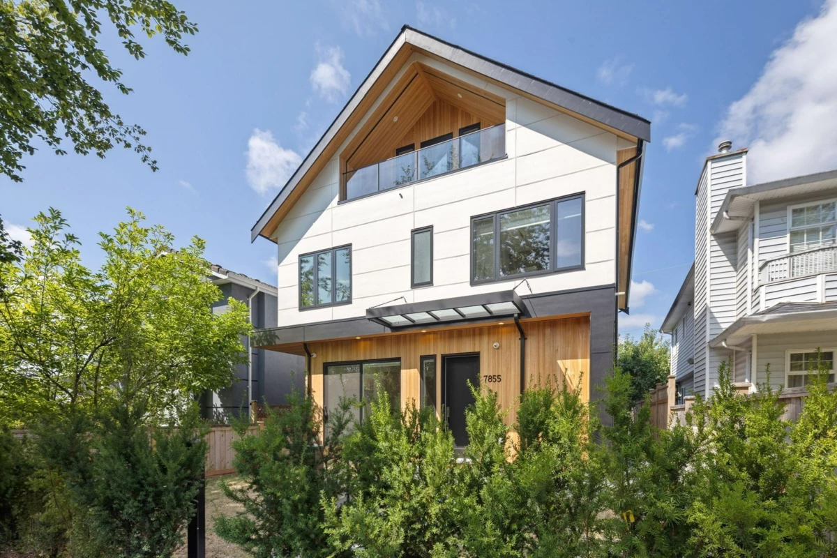 Exterior Front Photo of 7855 Ontario Street, Vancouver, BC