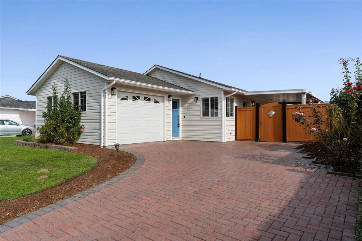 Exterior Rear Photo of 86 45918 Knight Road, Chilliwack, BC