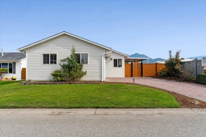 86 45918 Knight Road, Chilliwack, BC, Chilliwack — Single Family Residence for sale