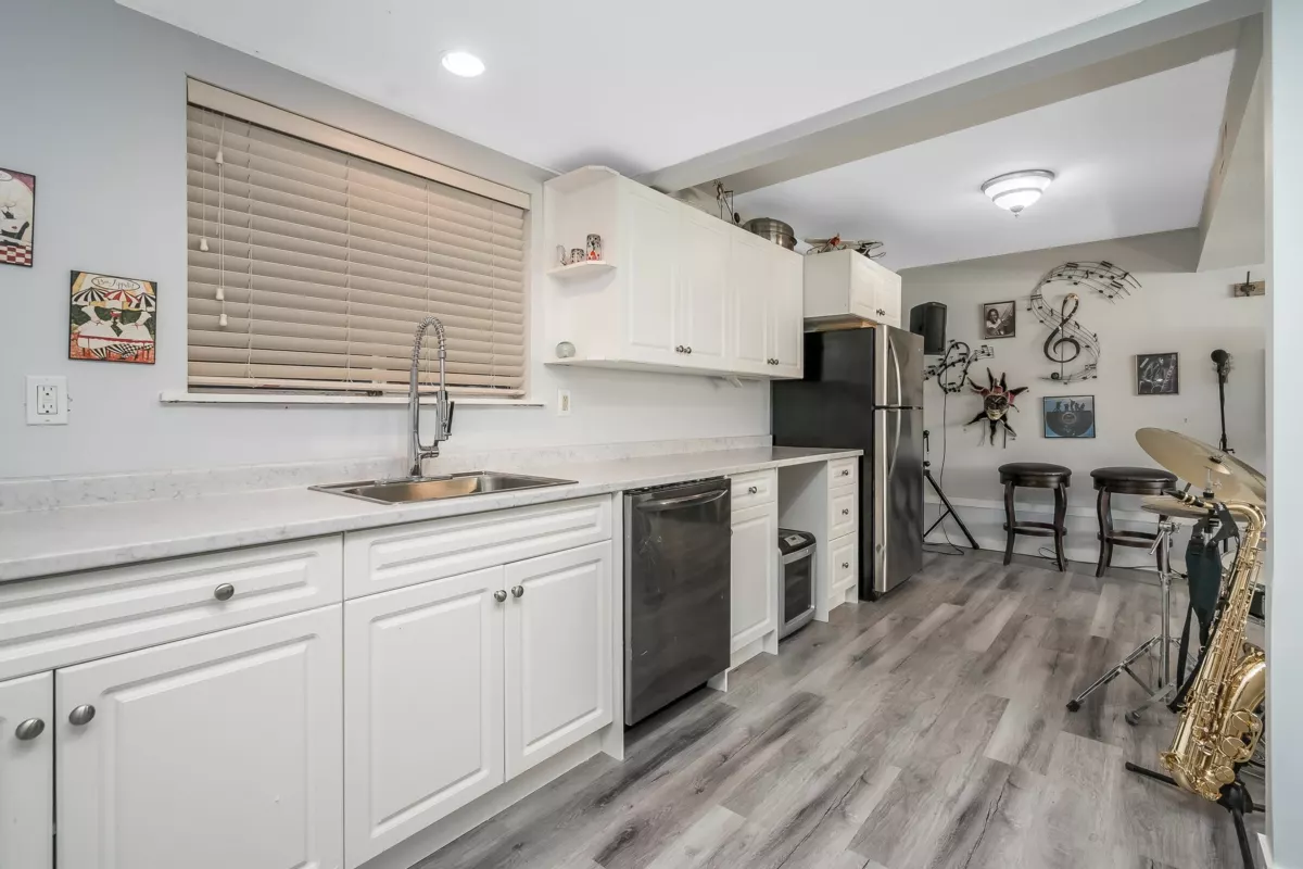 Laundry Room Photo of 20651 44 Avenue, Langley, BC