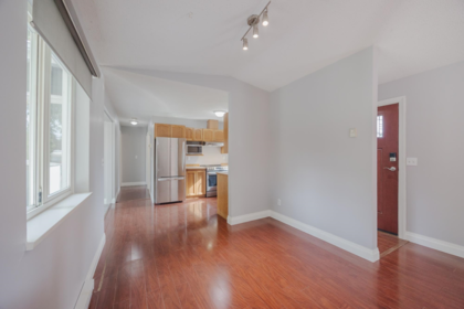 Basement Recreation Room Photo of 5 23205 Calvin Crescent, Maple Ridge, BC