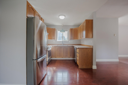 Breakfast Nook Photo of 5 23205 Calvin Crescent, Maple Ridge, BC