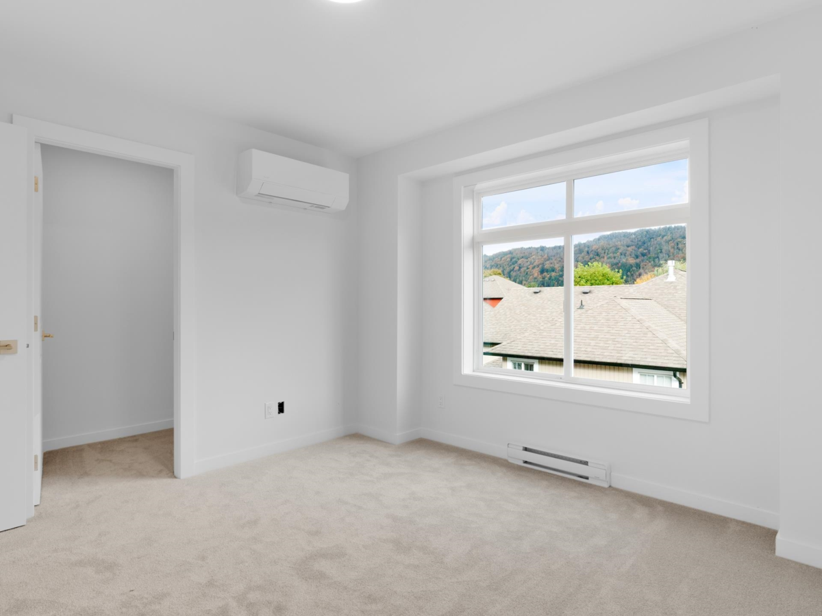 Bedroom 4 Photo of 3 1655 Agassiz Rosedale No 9 Highway, Agassiz, BC