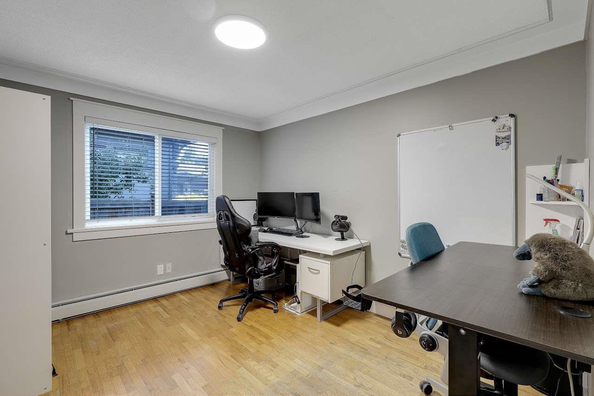 Hallway Photo of 13721 Marine Drive, Surrey, BC