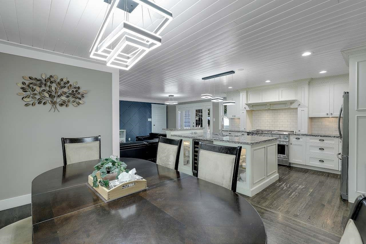 Office / Den Photo of 13721 Marine Drive, Surrey, BC