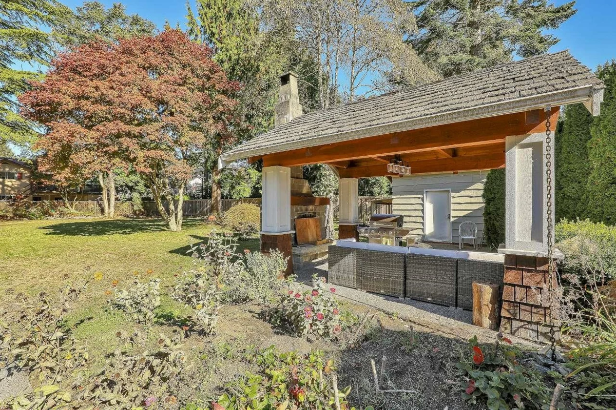 Pantry Photo of 13721 Marine Drive, Surrey, BC