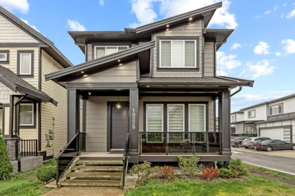 19228 Aloha Drive, Surrey, BC, Surrey — Single Family Residence for sale