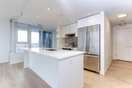 1702 8538 River District Crossing, Vancouver, BC, Vancouver — Apartment/Condo for sale