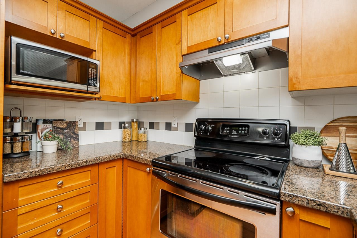 Primary Bedroom Photo of 13 6555 192a Street, Surrey, BC