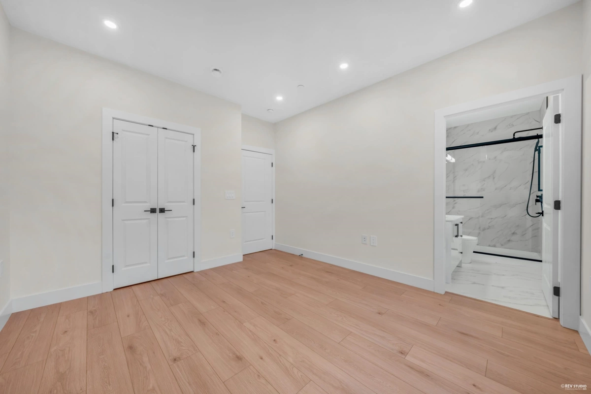 Bedroom 2 Photo of 3 3090 Vanness Avenue, Vancouver, BC