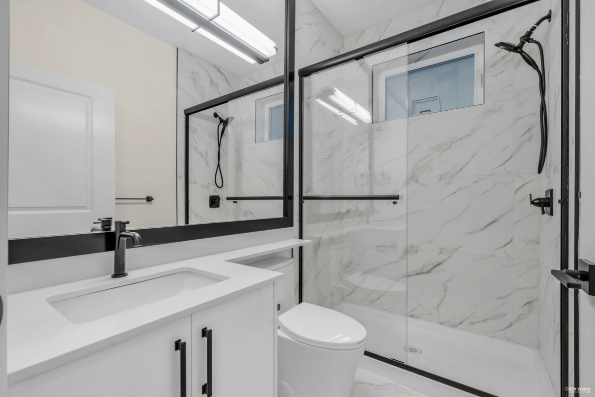 Breakfast Nook Photo of 3 3090 Vanness Avenue, Vancouver, BC