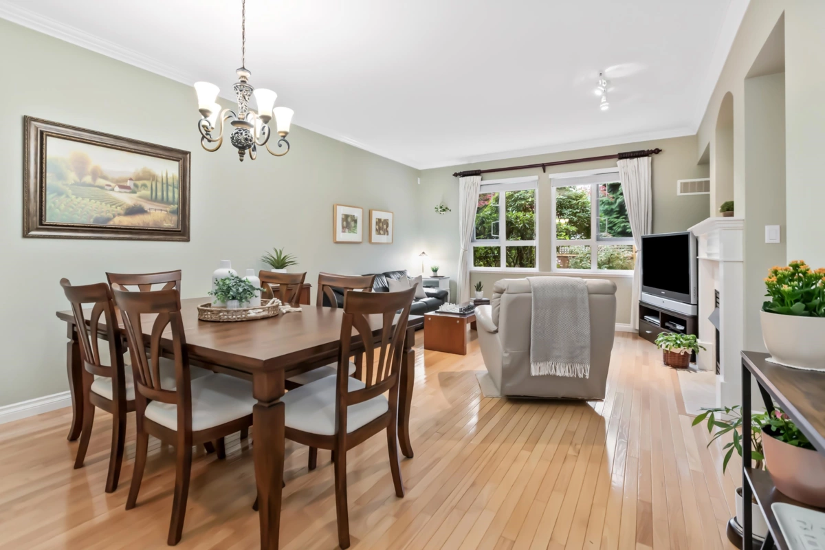 Breakfast Nook Photo of 68 15055 20 Avenue, Surrey, BC