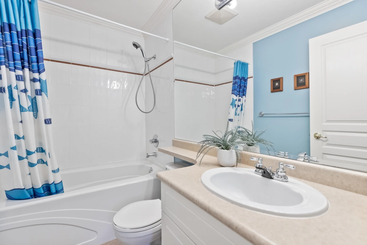 Front Yard Photo of 68 15055 20 Avenue, Surrey, BC