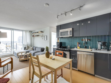 Pantry Photo of 912 1325 Rolston Street, Vancouver, BC