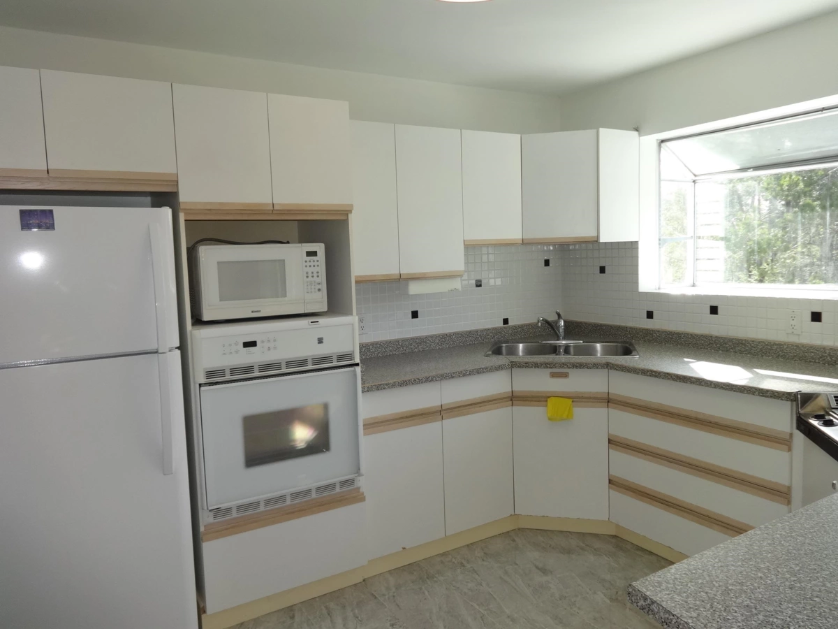 Primary Bathroom Photo of 11682 Sunshine Coast Highway, Madeira Park, BC