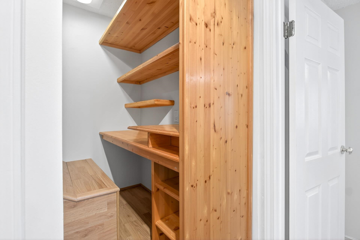 Basement Recreation Room Photo of 942 Blackstock Road, Port Moody, BC