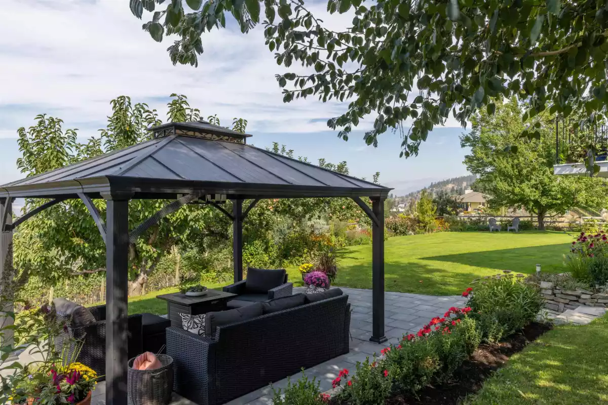 Primary Bedroom Photo of 1116 Naramata Road, No City Value, BC