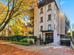 100 656 W 13th Avenue, Vancouver, BC