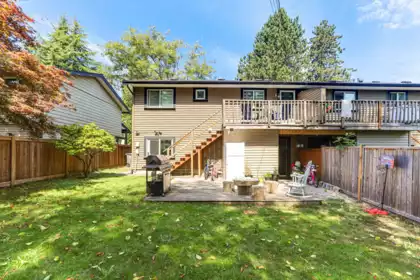Garage Interior Photo of 15720 Aster Road, Surrey, BC