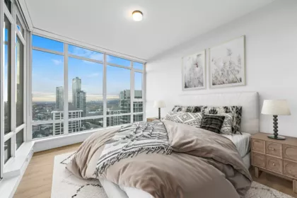 3008 2085 Skyline Court, Burnaby, BC, Burnaby — Apartment/Condo for sale
