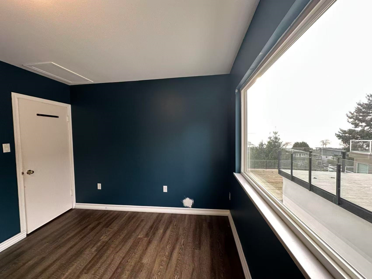 Primary Bedroom Photo of 14768 Mcdonald Avenue, White Rock, BC