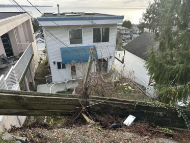 Front Yard Photo of 14768 Mcdonald Avenue, White Rock, BC