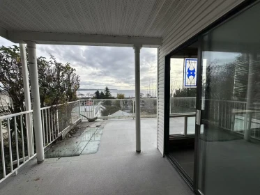 Staircase Photo of 14768 Mcdonald Avenue, White Rock, BC