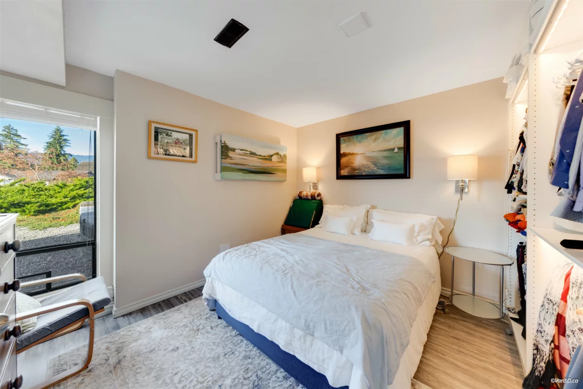 Garden / Landscaping Photo of 3 Crawford Bay, Port Moody, BC