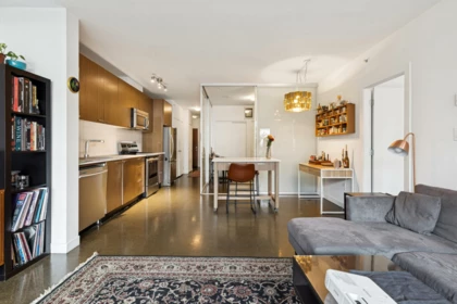 309 221 Union Street, Vancouver, BC, Vancouver — Apartment/Condo for sale