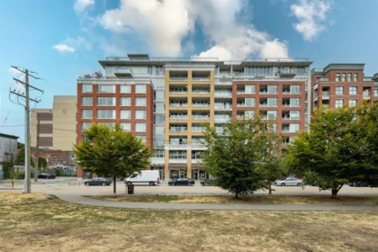 309 221 Union Street, Vancouver, BC, Vancouver — Apartment/Condo for sale