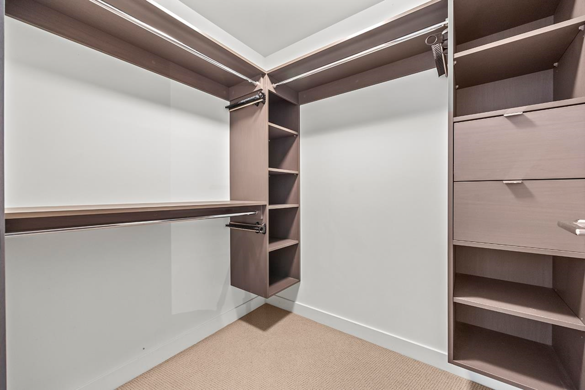 Guest Bathroom Photo of 758 38 Smithe Street, Vancouver, BC