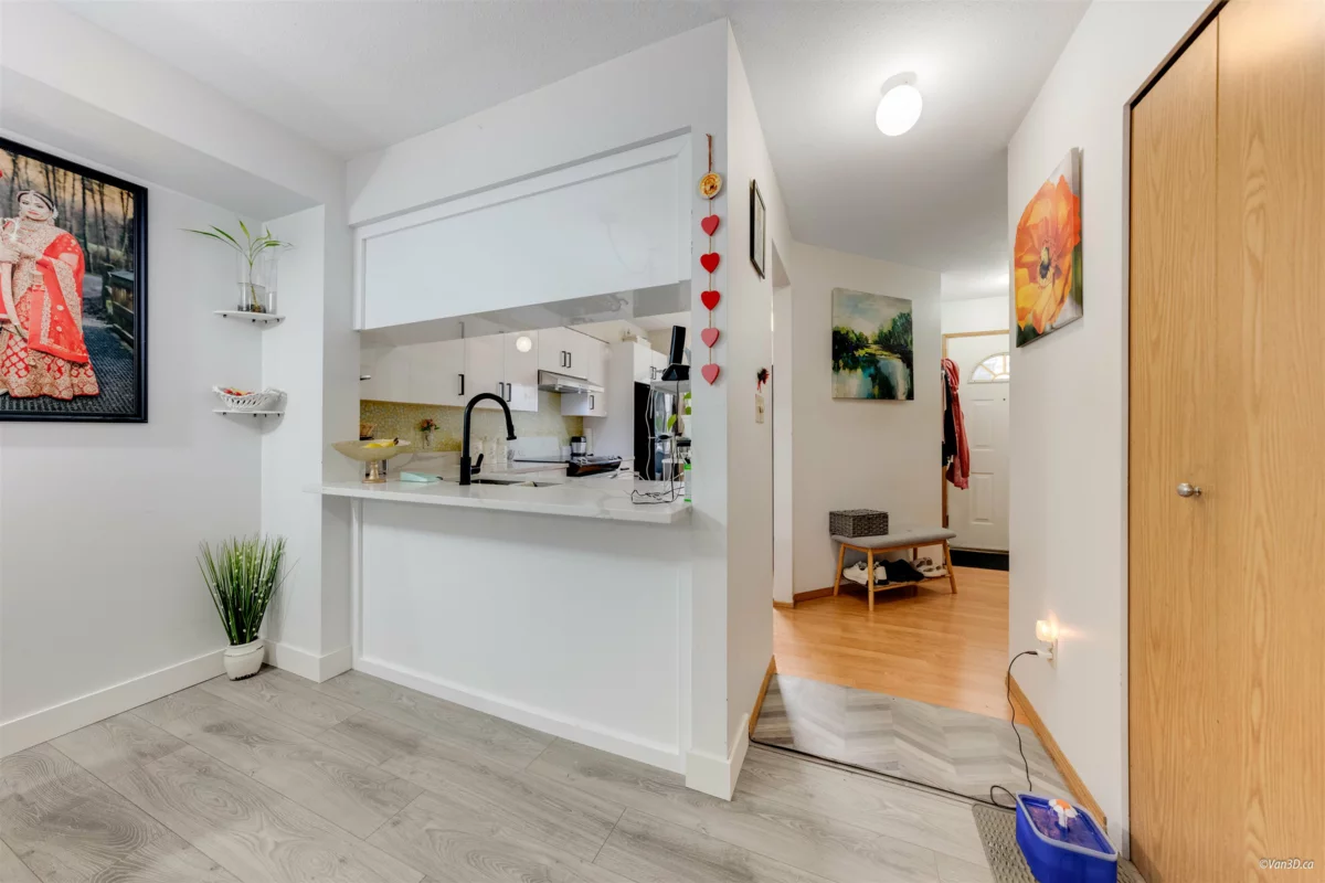 Bedroom 2 Photo of 10 7540 138 Street, Surrey, BC