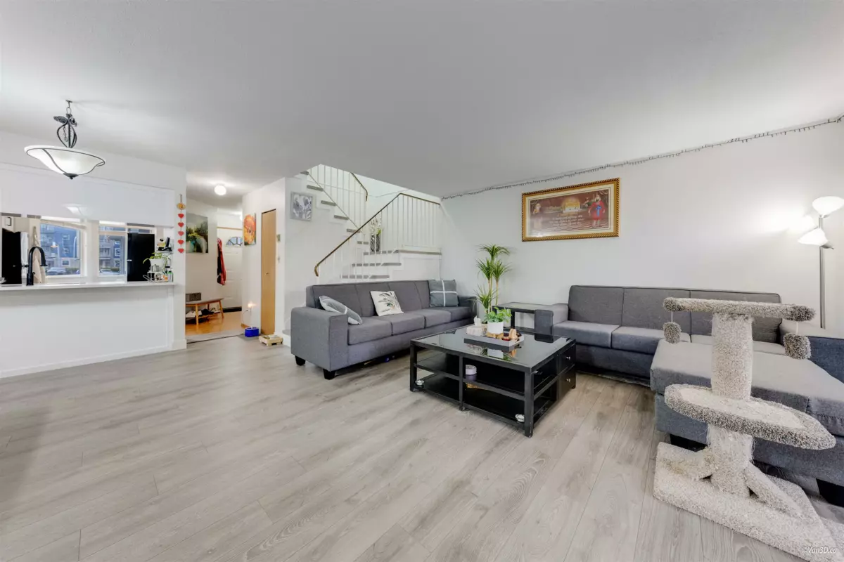 Powder Room Photo of 10 7540 138 Street, Surrey, BC