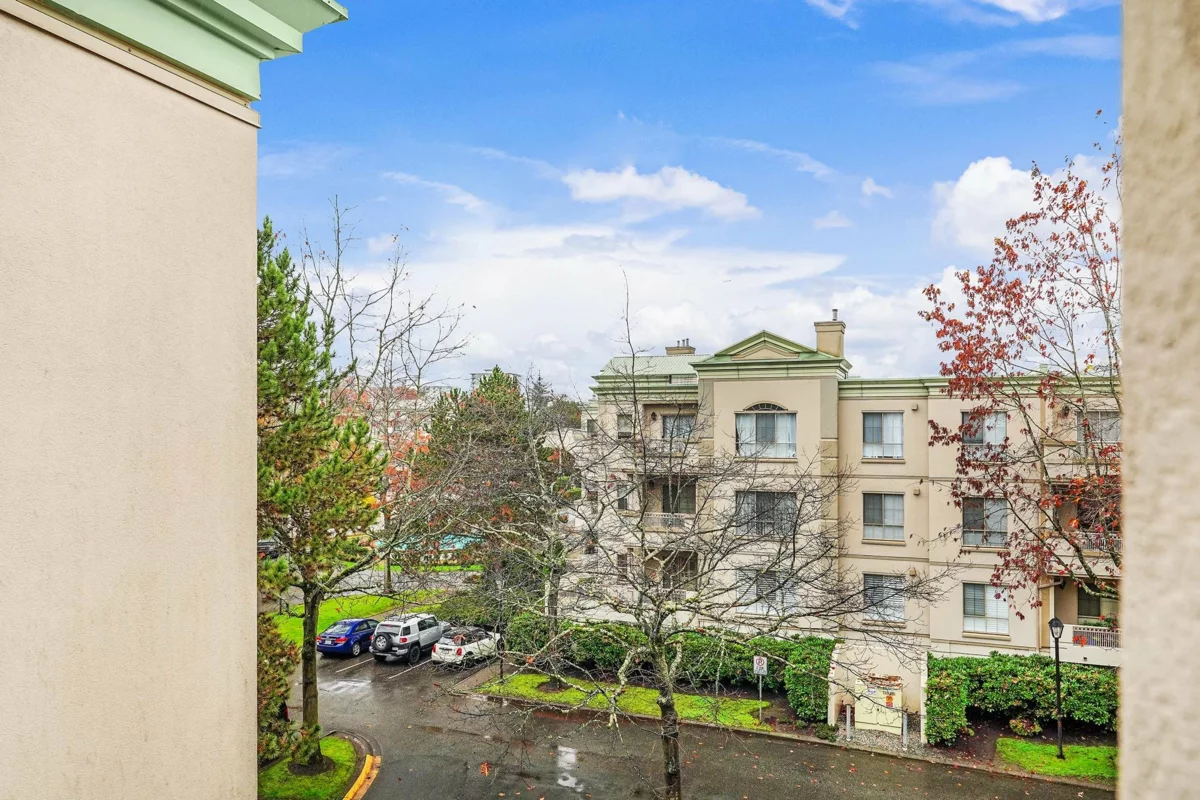 Basement Recreation Room Photo of 307 8560 General Currie Road, Richmond, BC