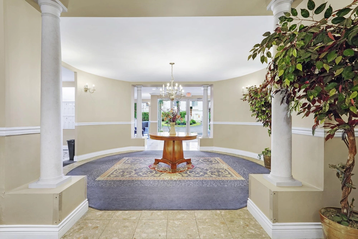 Entry Foyer Photo of 307 8560 General Currie Road, Richmond, BC