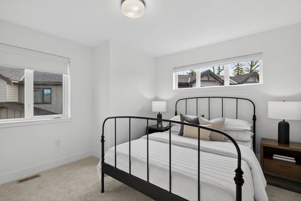 Guest Bathroom Photo of 10 6828 208a Street, Langley, BC