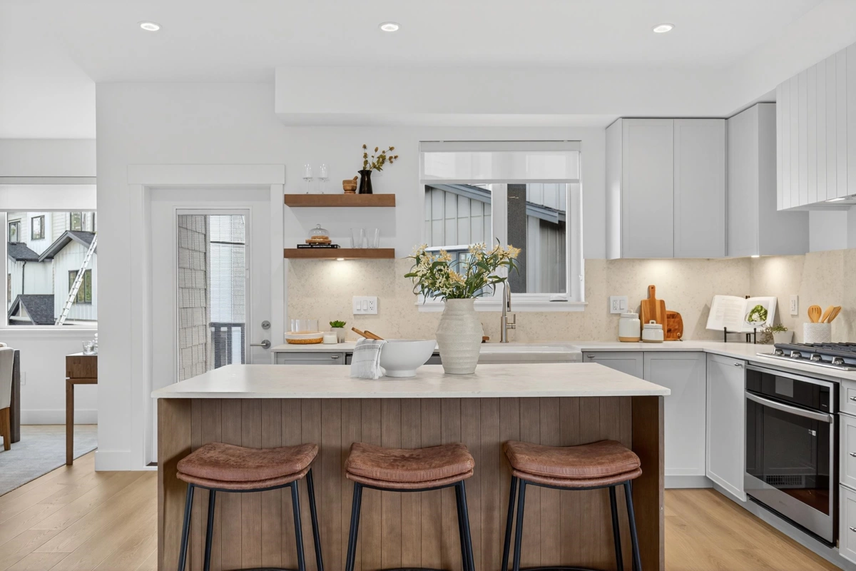 Kitchen Photo of 10 6828 208a Street, Langley, BC