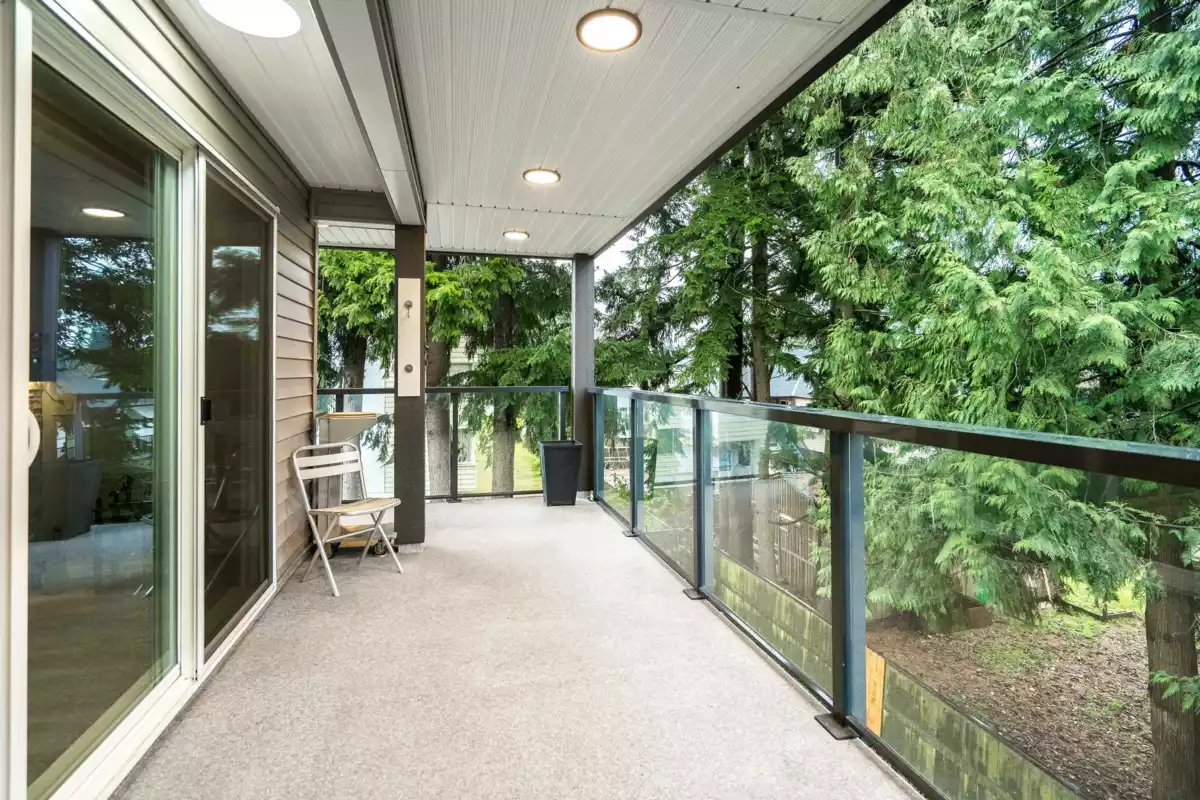 Front Yard Photo of 203 32040 Peardonville Road, Abbotsford, BC