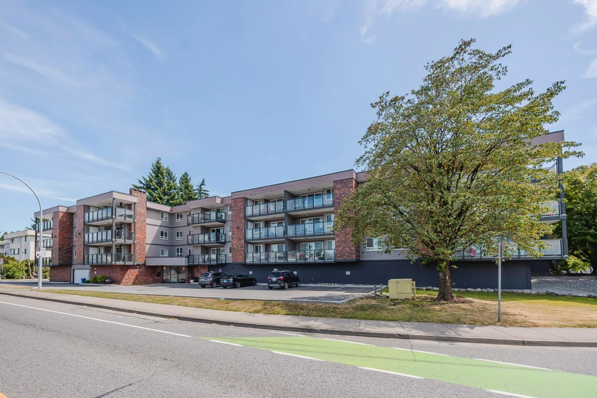 Living Room Photo of 203 32040 Peardonville Road, Abbotsford, BC