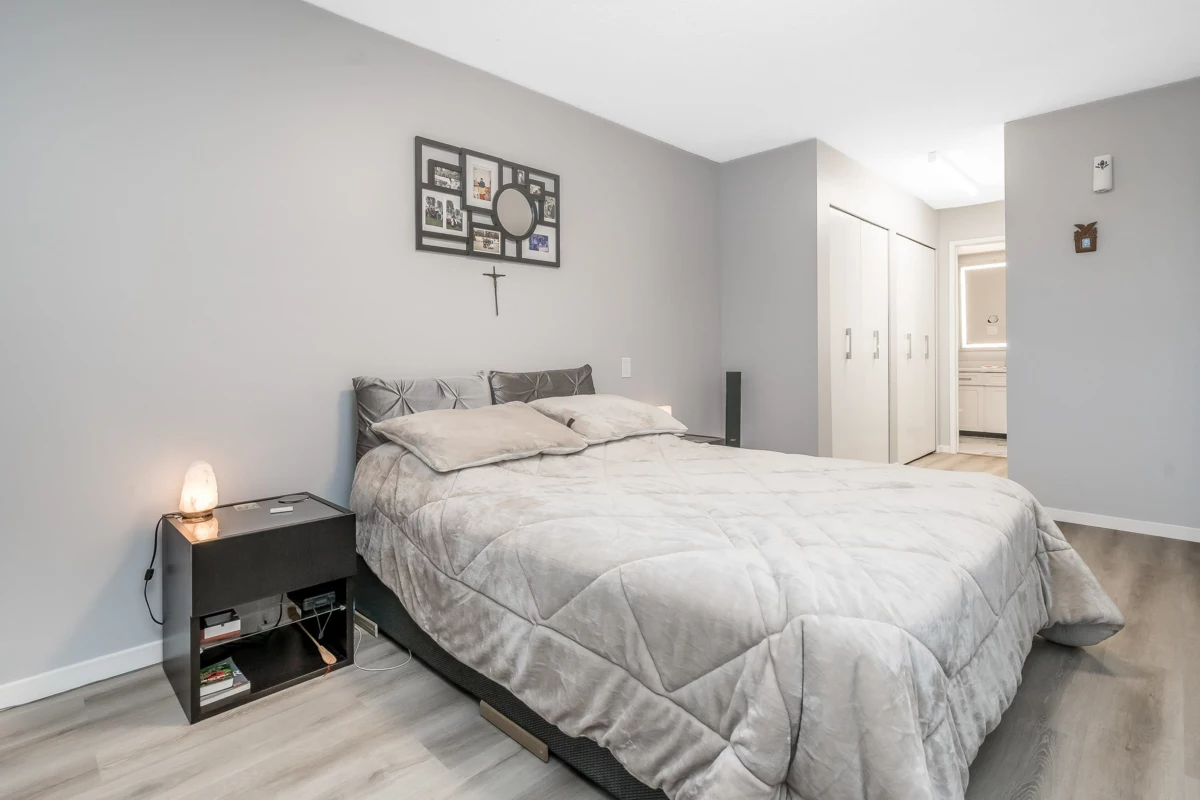 Staircase Photo of 203 32040 Peardonville Road, Abbotsford, BC