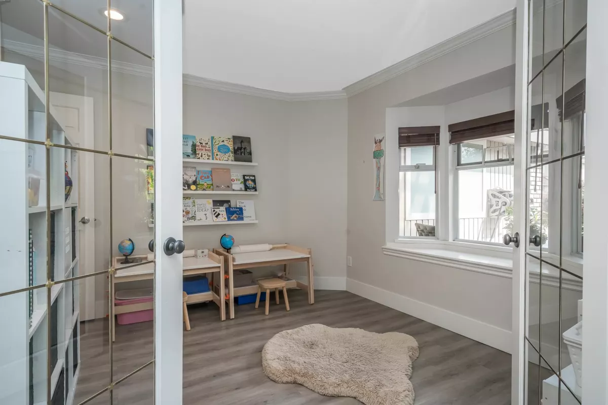 Entry Foyer Photo of 4553 66 Street, Ladner, BC