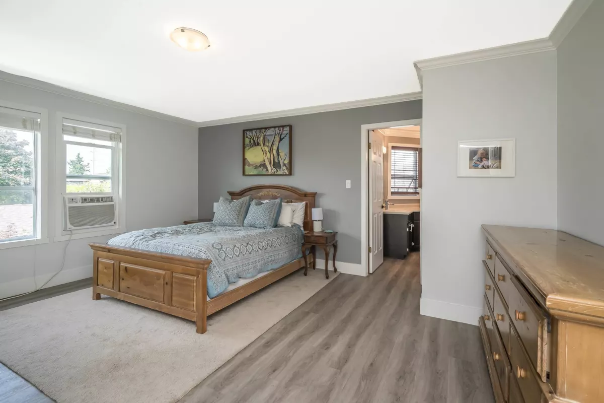 Garage Interior Photo of 4553 66 Street, Ladner, BC