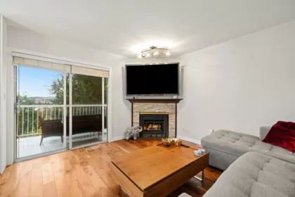 Powder Room Photo of 187 Warrick Street, Coquitlam, BC