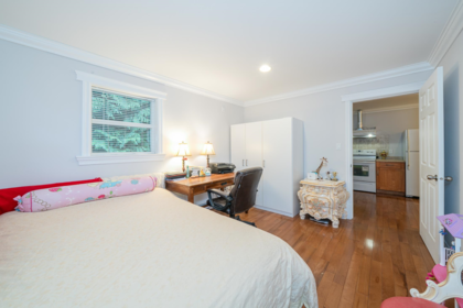 Hot Tub / Spa Photo of 1949 134 Street, Surrey, BC