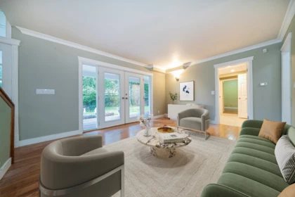 Office / Den Photo of 1949 134 Street, Surrey, BC
