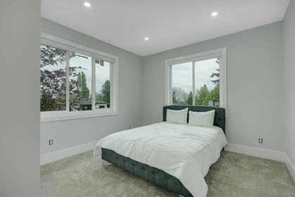 Basement Recreation Room Photo of 17246 59 Avenue, Surrey, BC